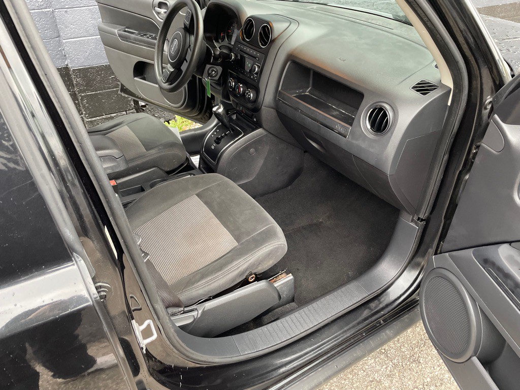 2011 Jeep Patriot Image 6