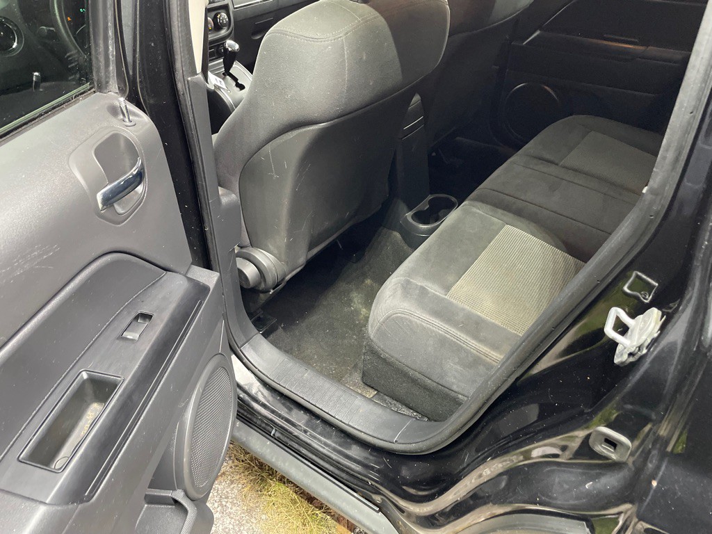 2011 Jeep Patriot Image 8
