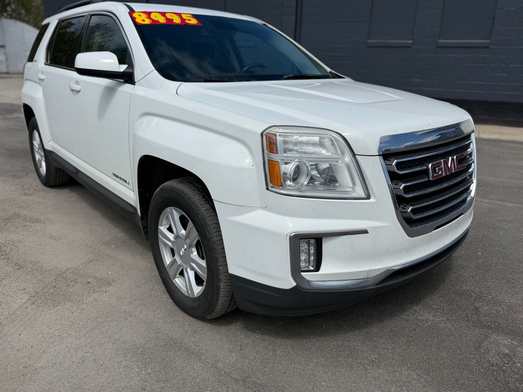 2016 GMC Terrain Image 1