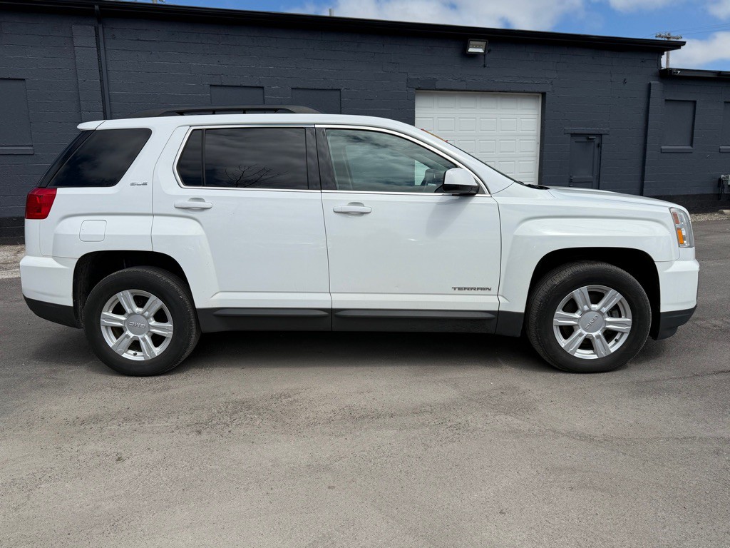 2016 GMC Terrain Image 17