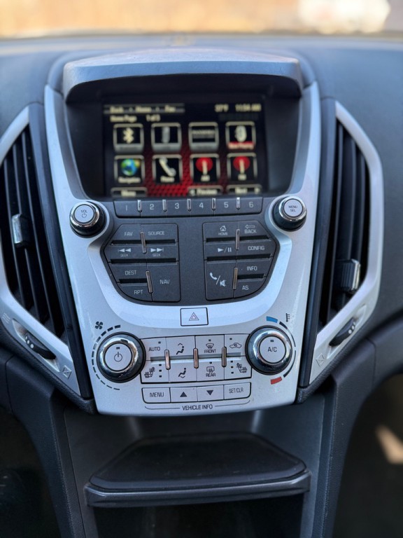 2016 GMC Terrain Image 2