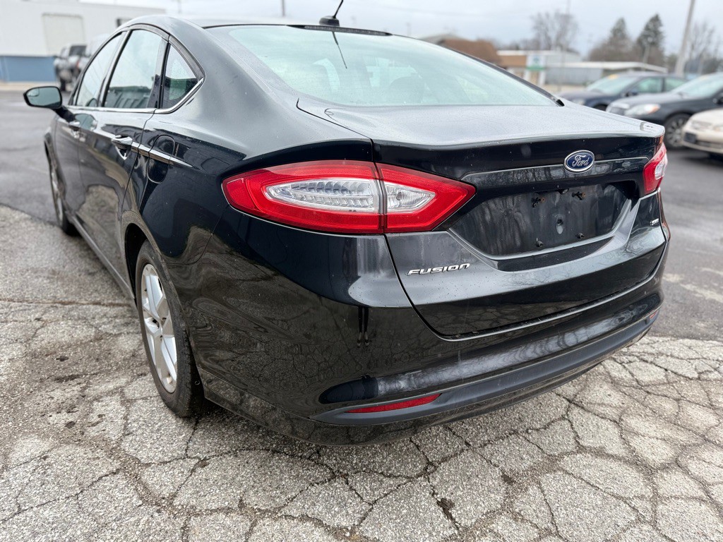 2014 Ford Fusion Image 10