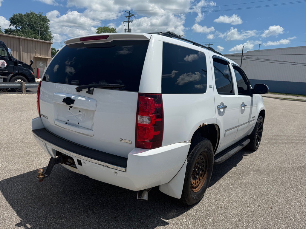 2012 Chevrolet Tahoe Image 13