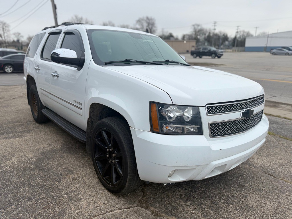 2012 Chevrolet Tahoe Image 3