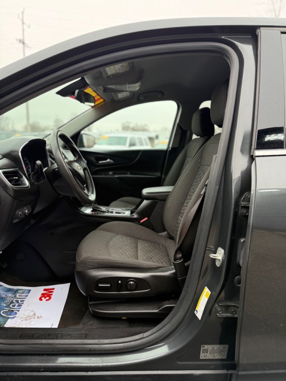 2018 Chevrolet Equinox Image 12