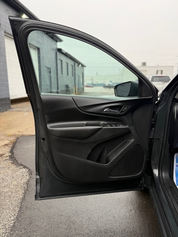2018 Chevrolet Equinox Image 13