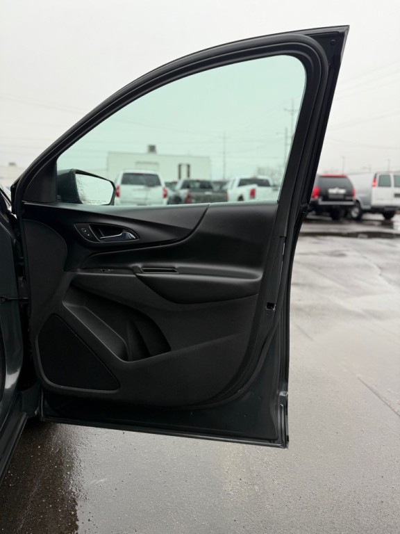 2018 Chevrolet Equinox Image 17