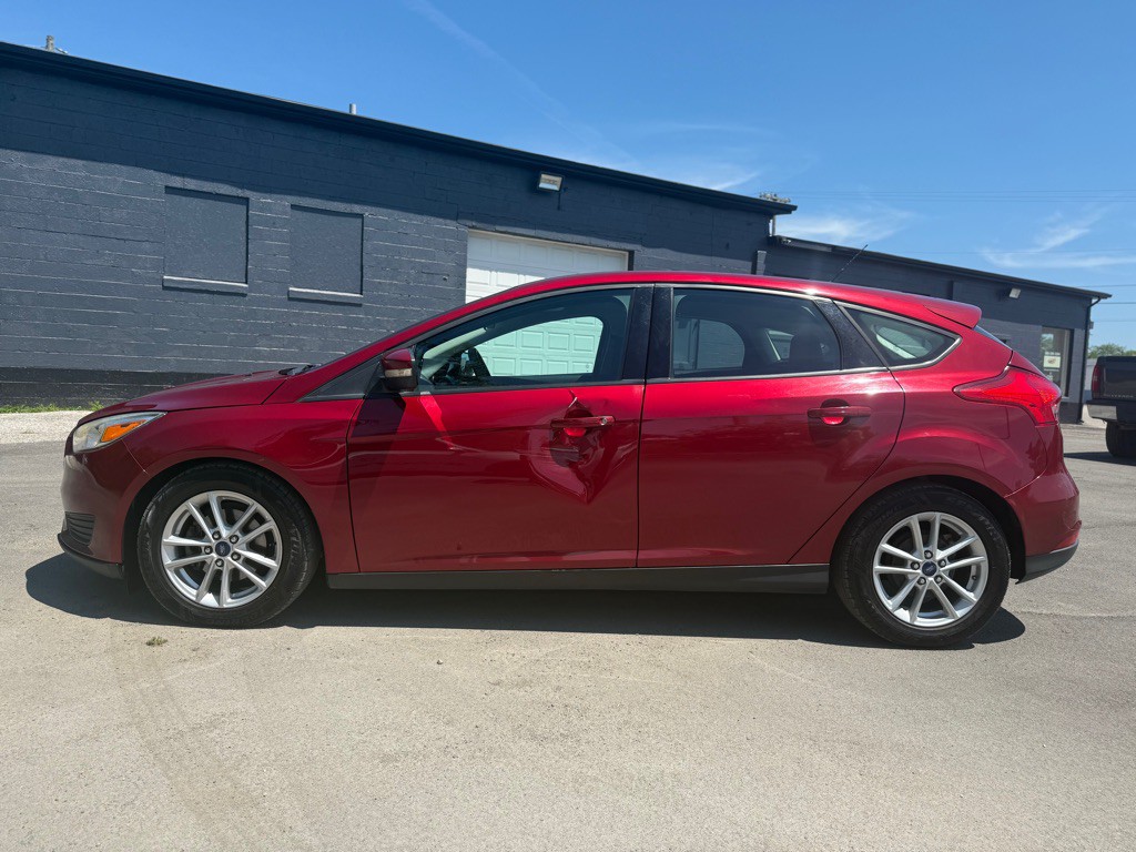 2016 Ford Focus Image 6