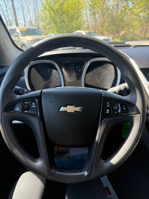 2015 Chevrolet Equinox Image 17