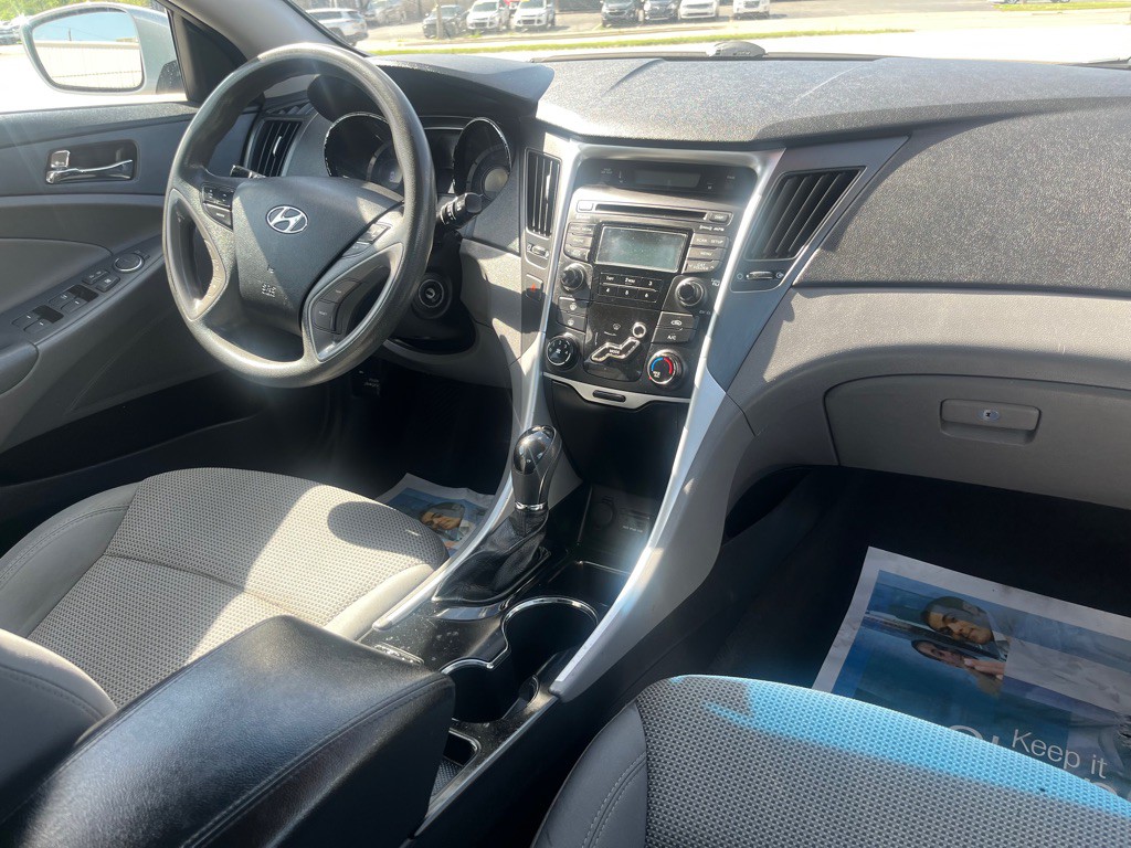 2013 Hyundai Sonata Image 6