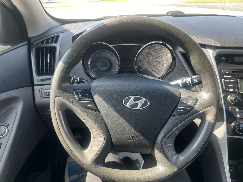 2013 Hyundai Sonata Image 20