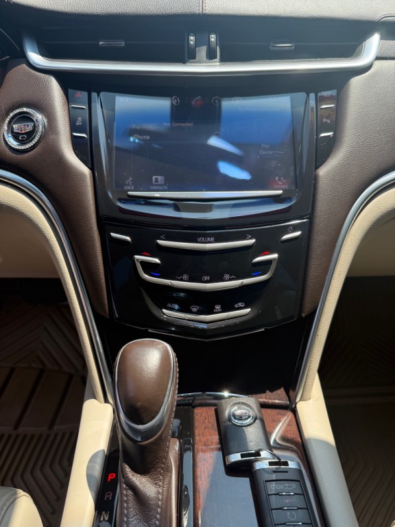 2014 Cadillac XTS Image 21