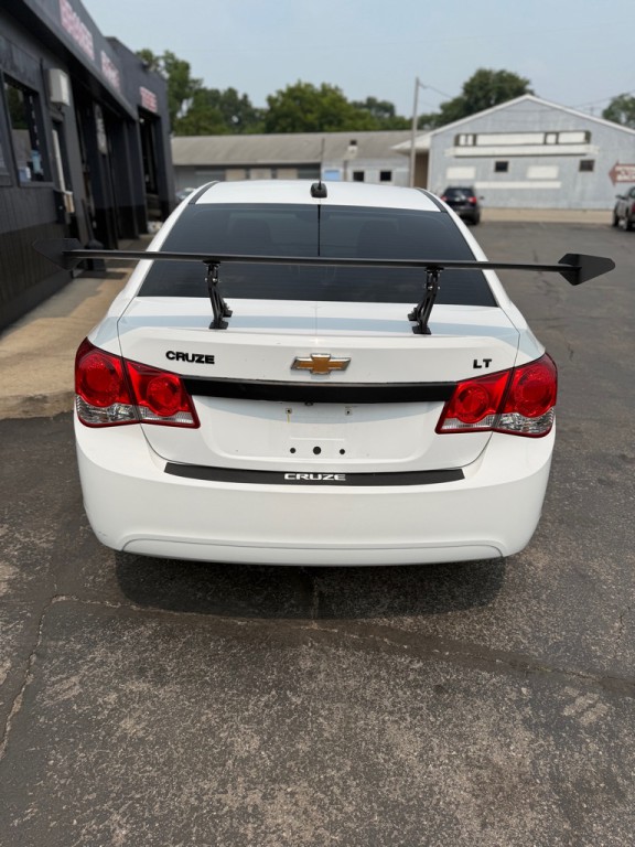 2015 Chevrolet Cruze Image 8