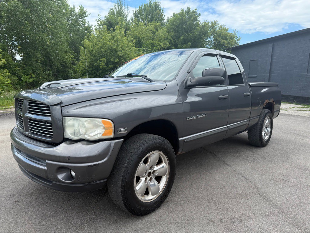 2004 Dodge Ram 1500 Image 3