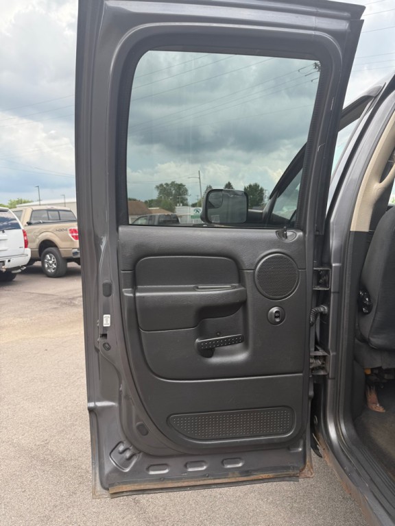 2004 Dodge Ram 1500 Image 14
