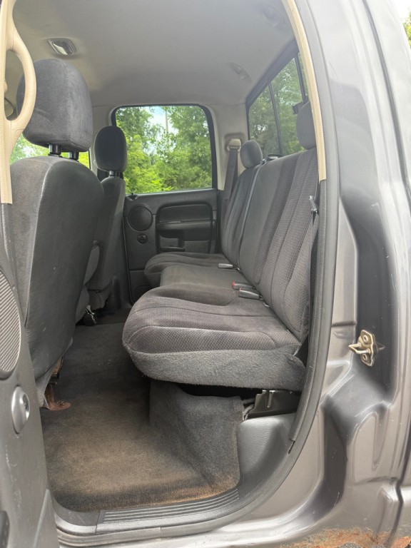 2004 Dodge Ram 1500 Image 13