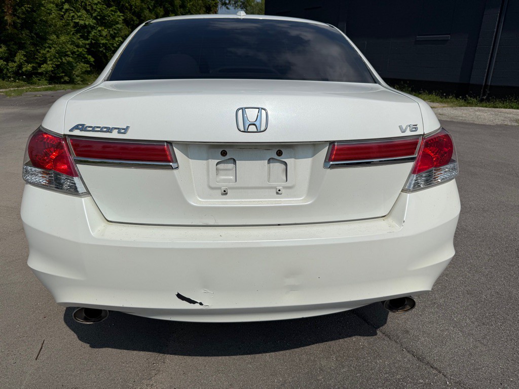 2012 Honda Accord Image 10