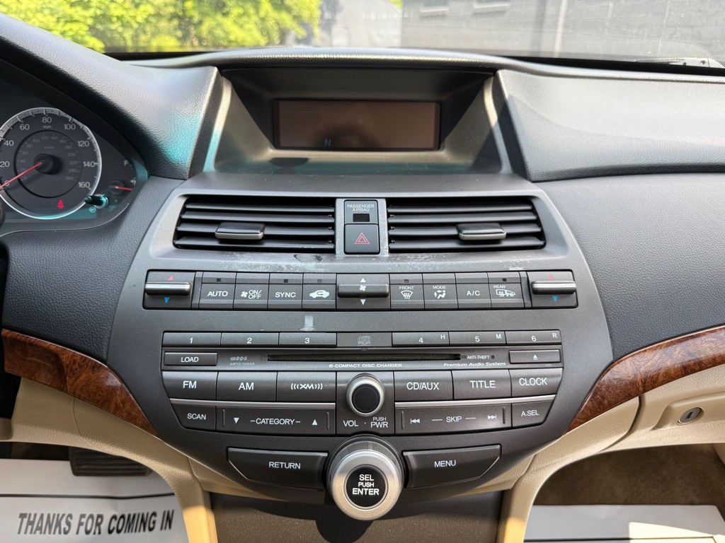 2012 Honda Accord Image 20