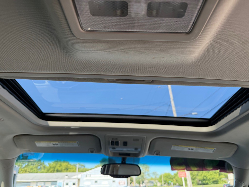 2011 Chevrolet Tahoe Image 20