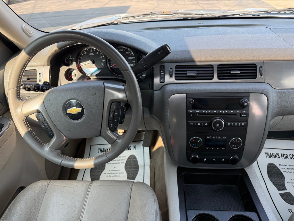 2011 Chevrolet Tahoe Image 10