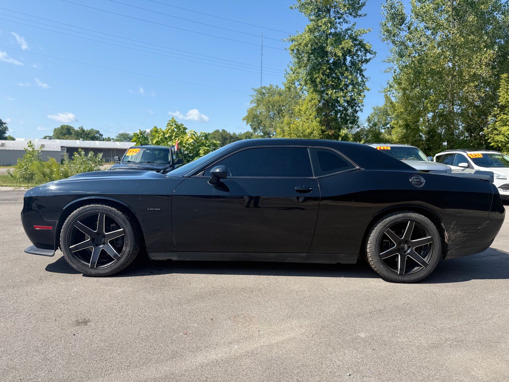 2019 Dodge Challenger Image 3