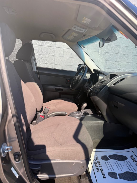 2013 Kia Soul Image 16