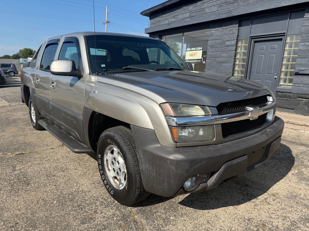 2003 Chevrolet Avalanche Image 1