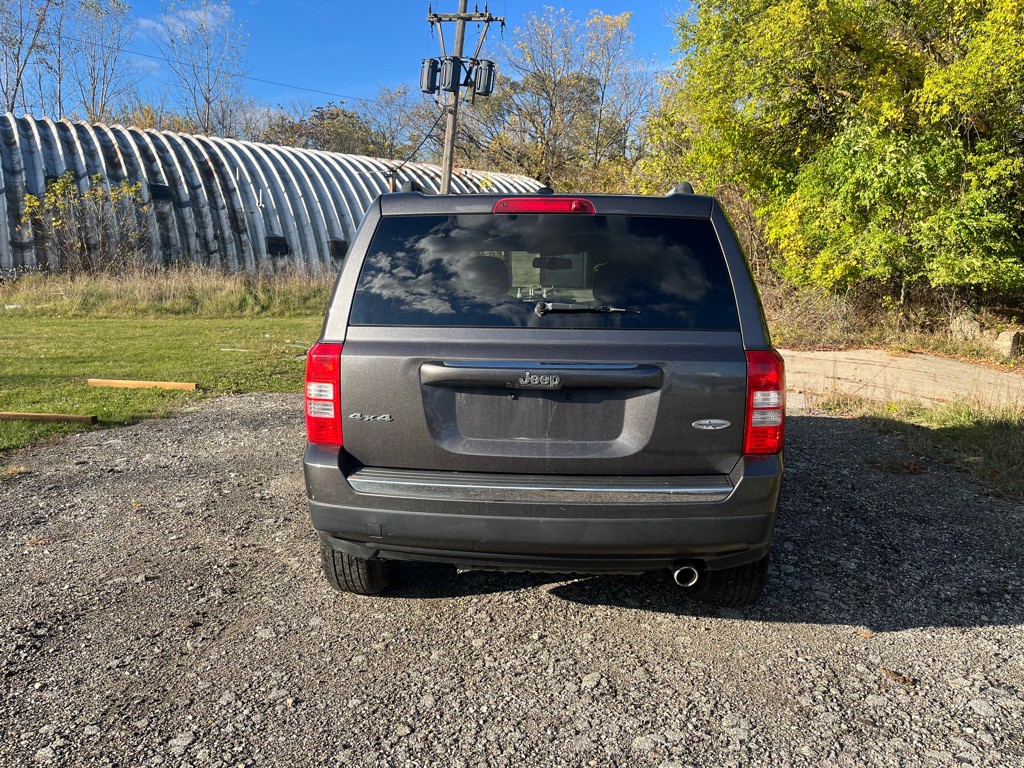 2017 Jeep Patriot Image 6