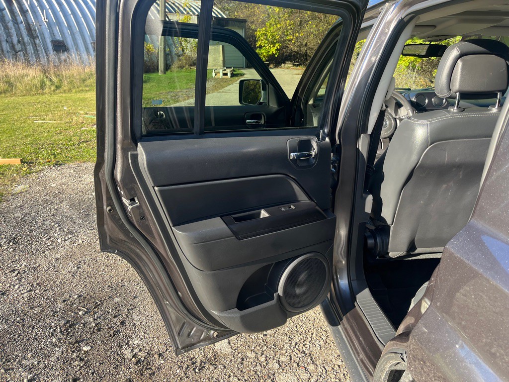 2017 Jeep Patriot Image 14