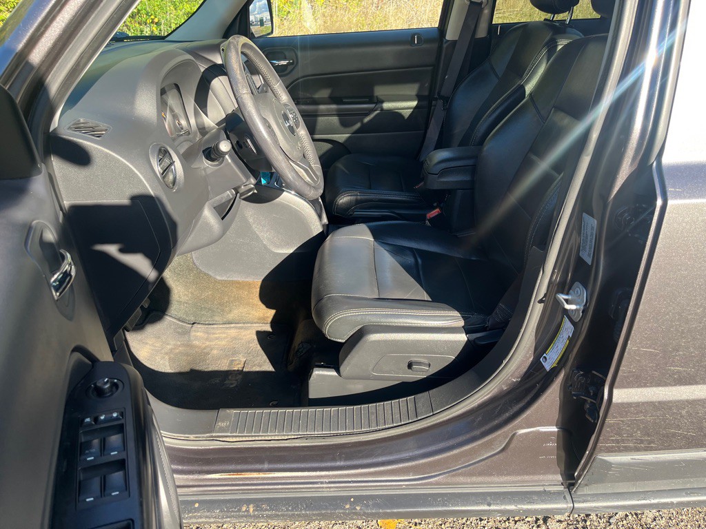 2017 Jeep Patriot Image 15