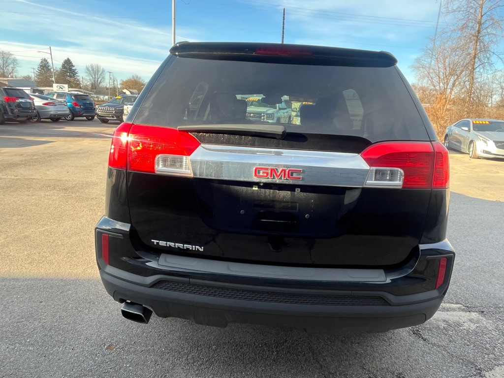 2017 GMC Terrain Image 6