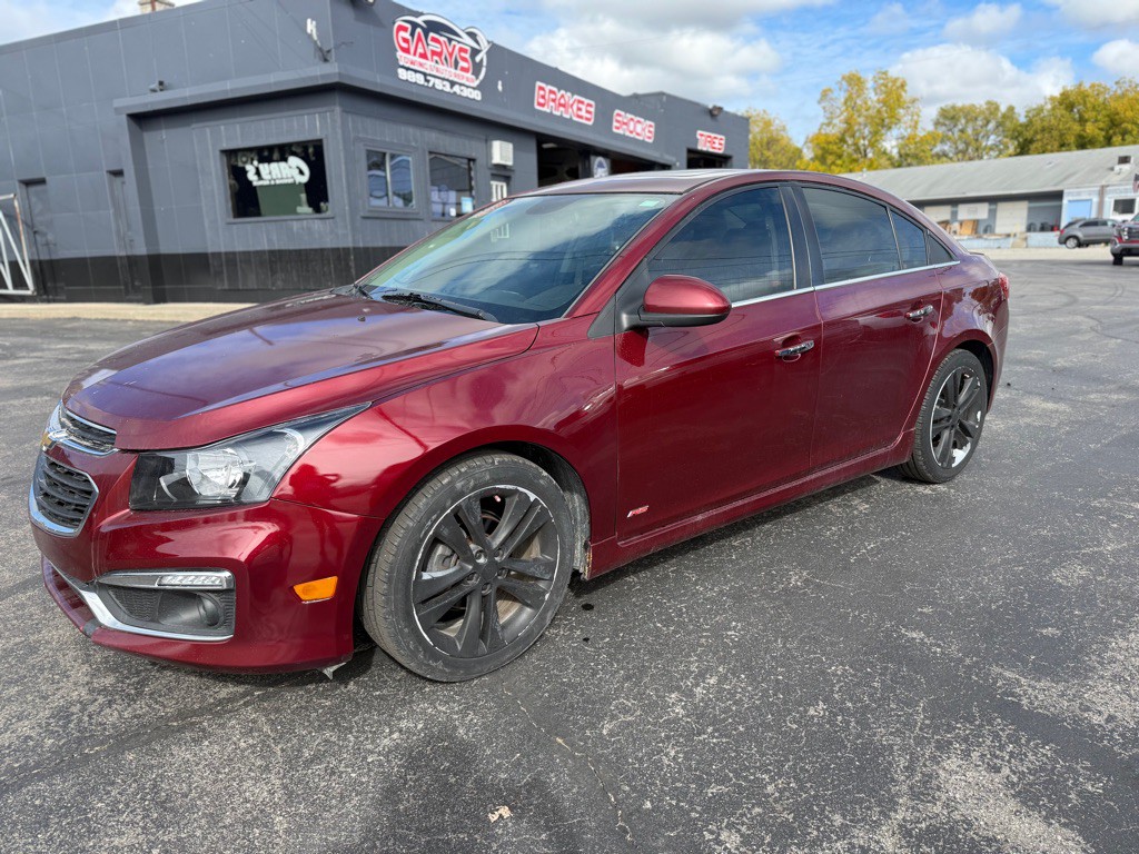 2016 Chevrolet Cruze Image 2