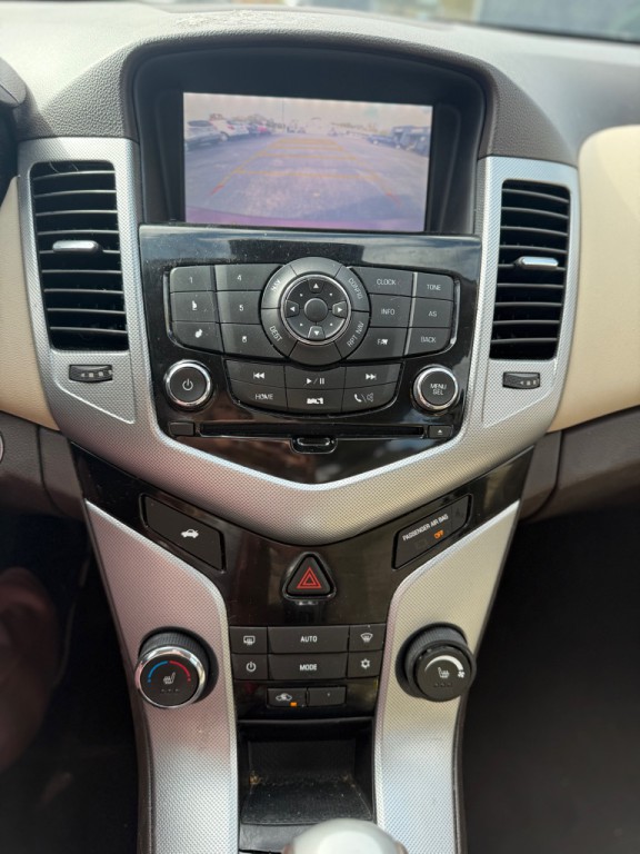 2016 Chevrolet Cruze Image 8