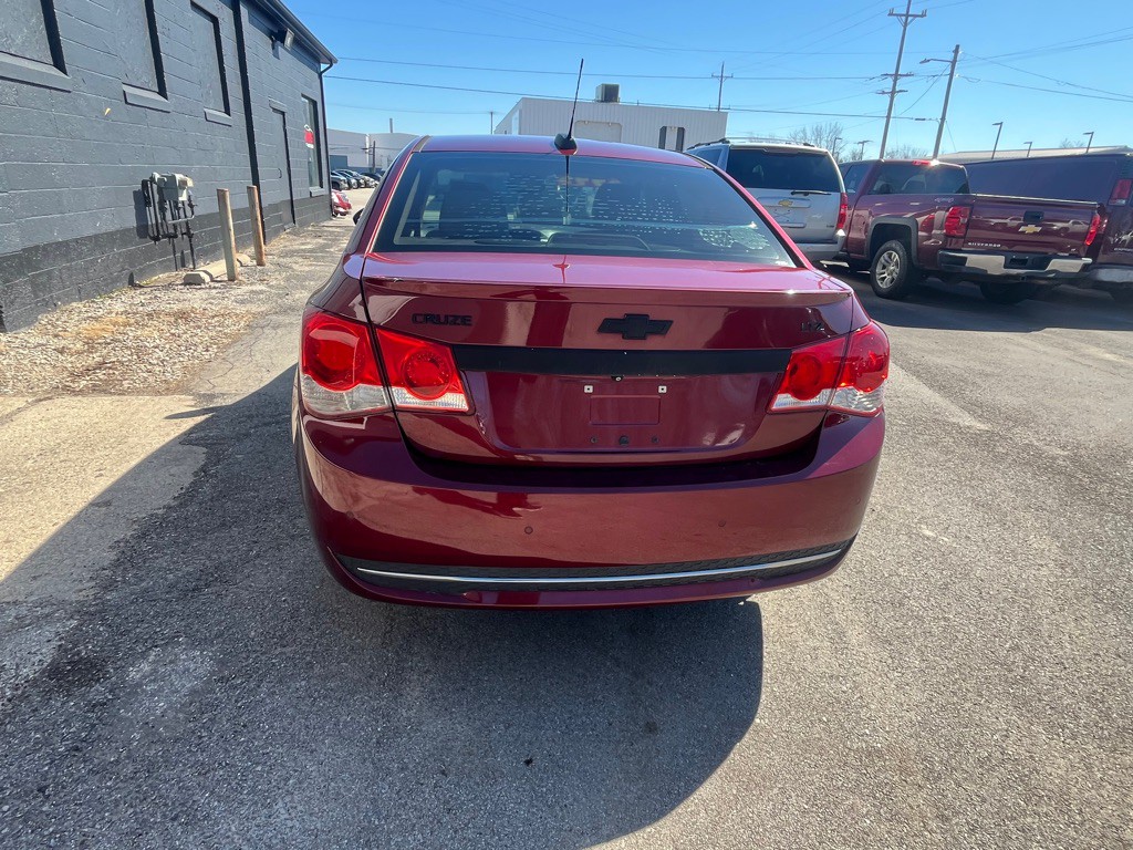 2016 Chevrolet Cruze Image 3