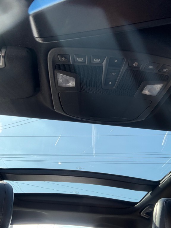 2019 Lincoln Continental Image 12