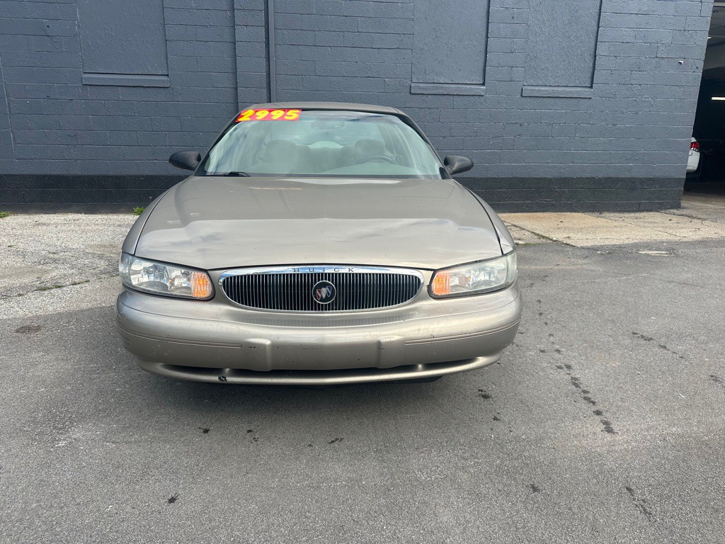 2003 Buick Century Image 2