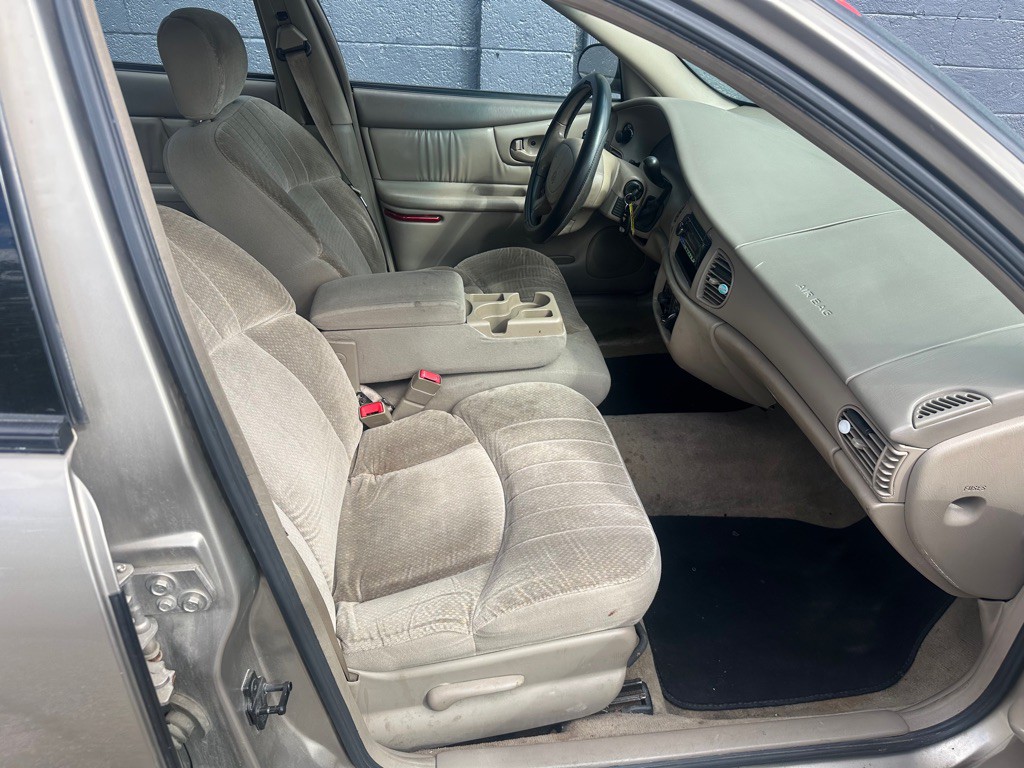 2003 Buick Century Image 8