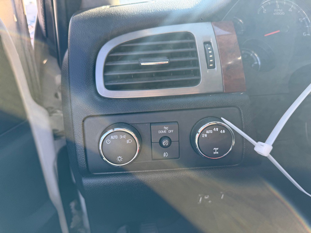 2011 GMC Sierra Image 14