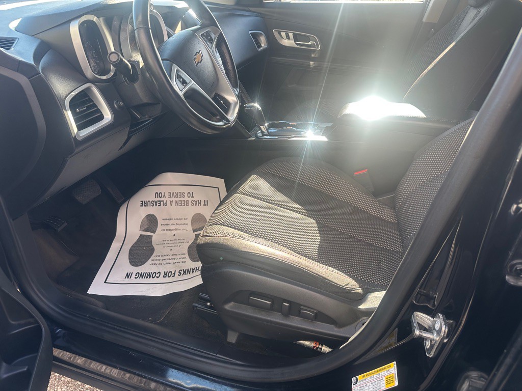 2017 Chevrolet Equinox Image 8