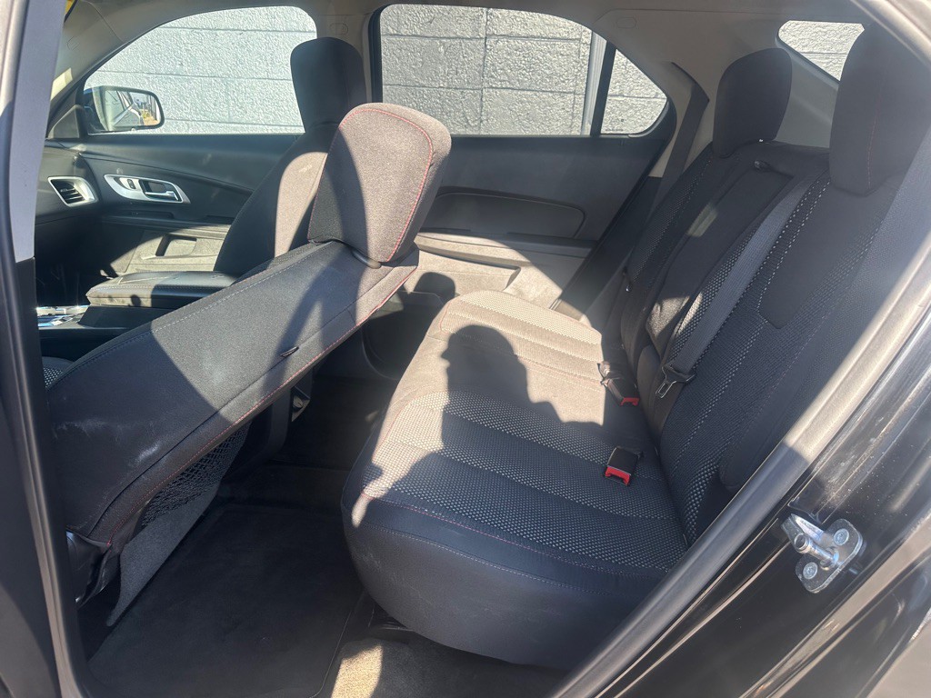 2017 Chevrolet Equinox Image 11