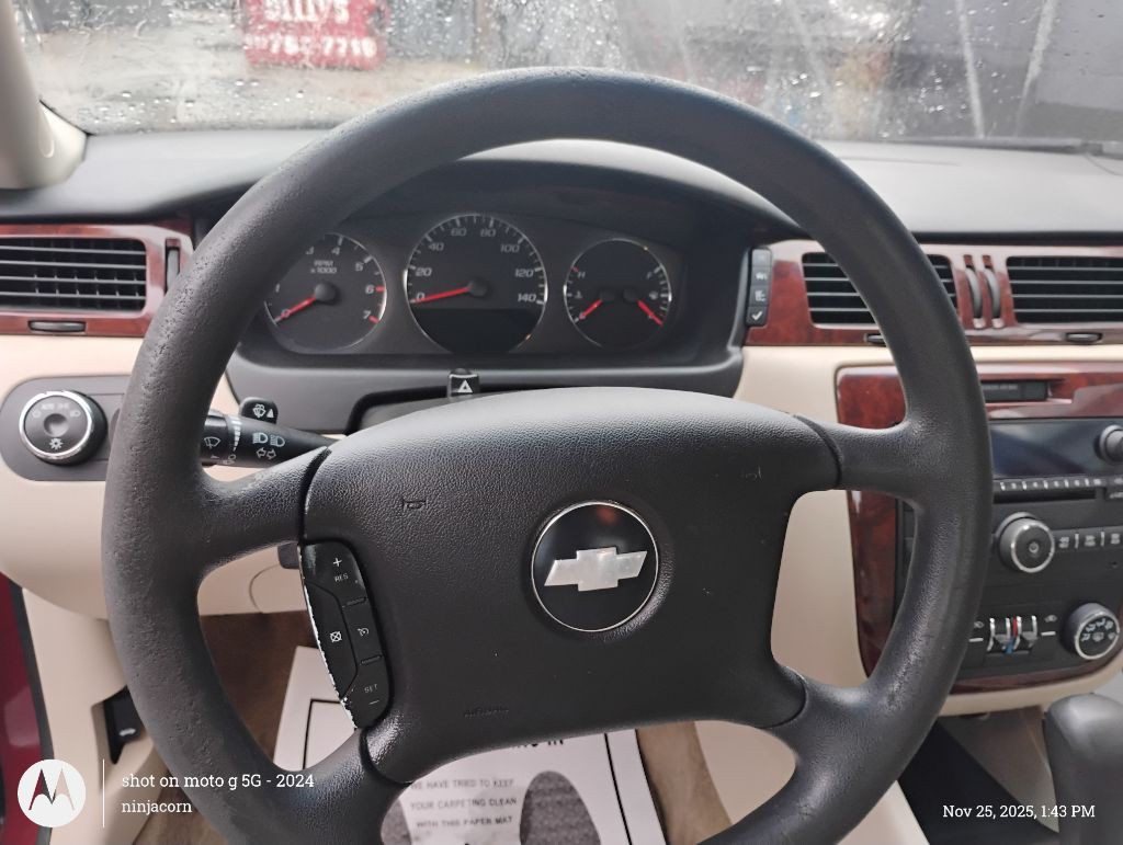 2009 Chevrolet Impala Image 3