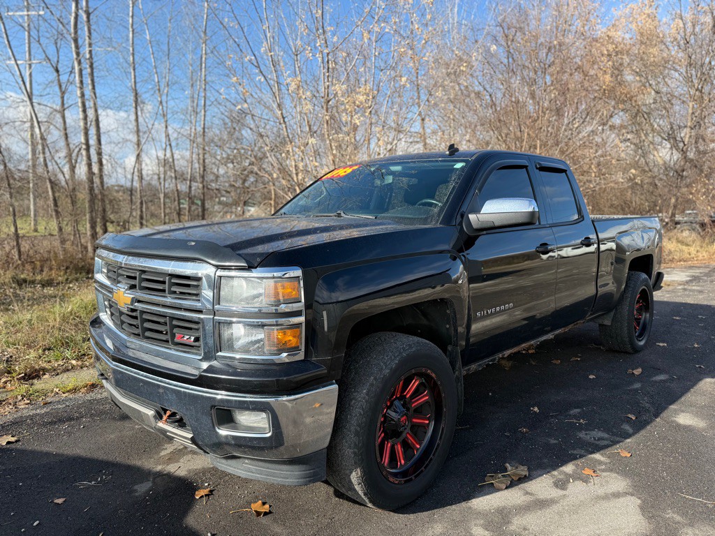 2014 Chevrolet Silverado 1500 Image 2