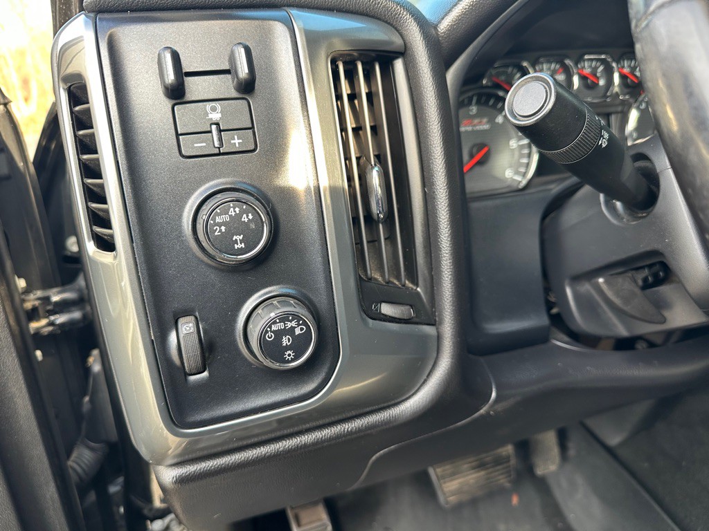 2014 Chevrolet Silverado 1500 Image 9