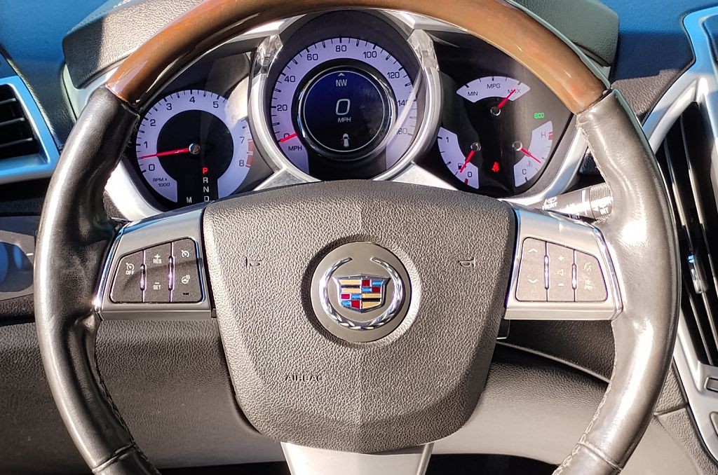 2012 Cadillac SRX Image 10