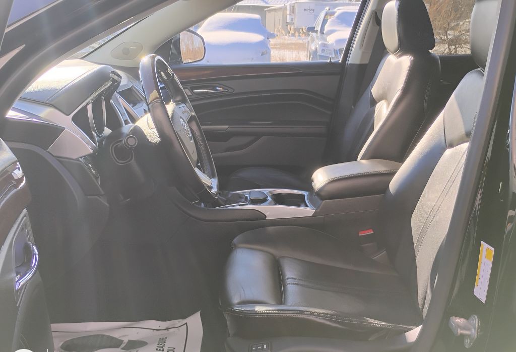 2012 Cadillac SRX Image 19