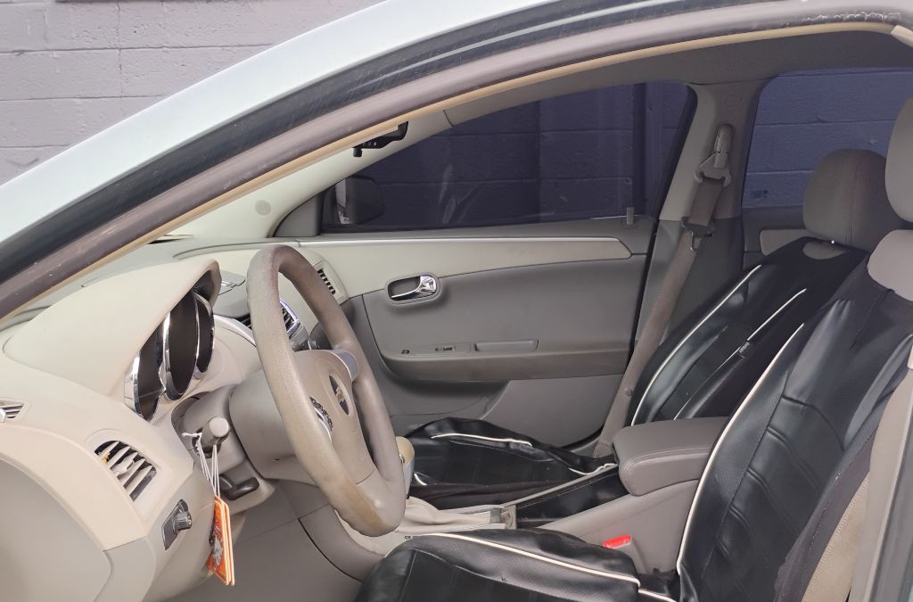 2009 Chevrolet Malibu Image 5