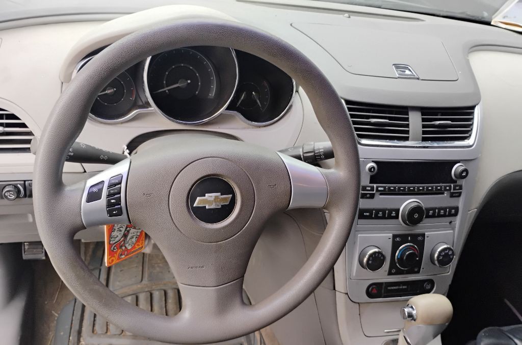2009 Chevrolet Malibu Image 6