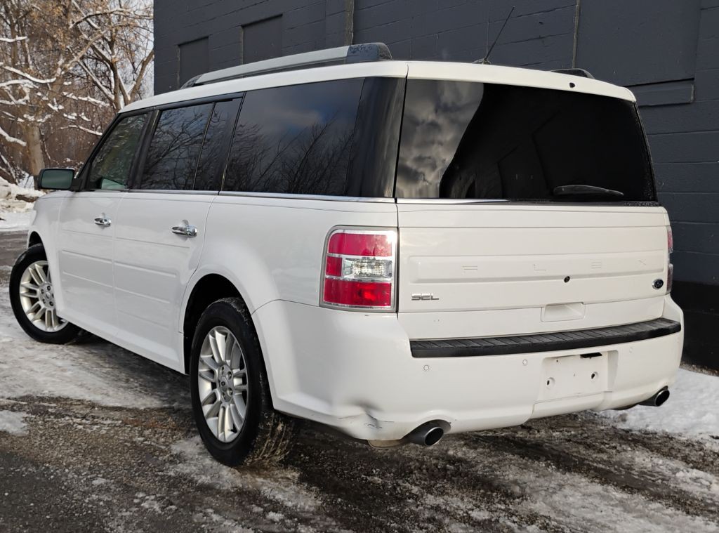 2019 Ford Flex Image 2