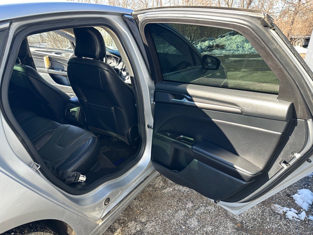 2019 Ford Fusion Image 11