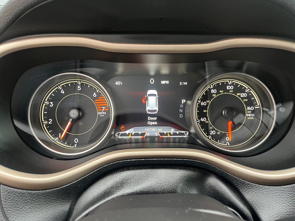 2017 Jeep Cherokee Image 22